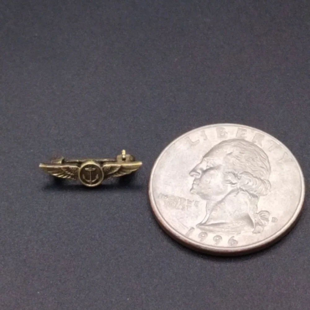 WWII US Navy Aviation Observer Wing Miniature Cap Size Pinback Vintage Original